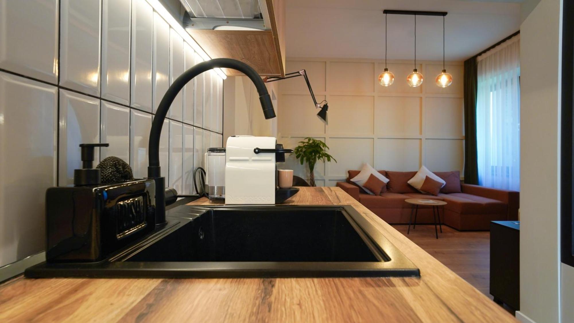 Privo Oldtown Luxury Apartment Braşov Esterno foto